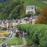 Moselland Im Enderttal Zum Onkel Willi Szálloda Cochem