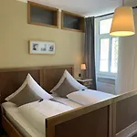 Moselland Im Enderttal Zum Onkel Willi Szálloda Cochem