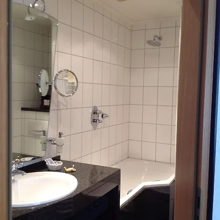 Moselland Im Enderttal Zum Onkel Willi Cochem