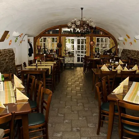 Moselland Im Enderttal Zum Onkel Willi 3*