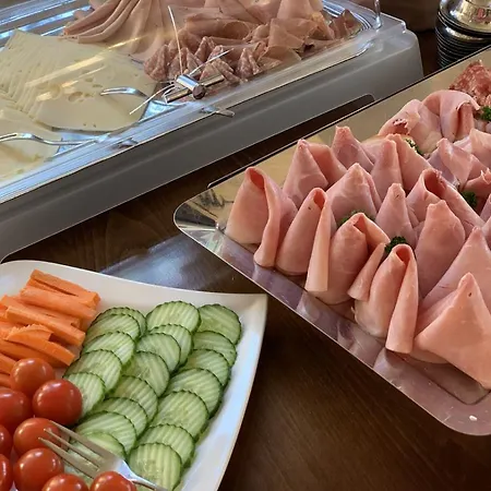 Moselland Im Enderttal Zum Onkel Willi