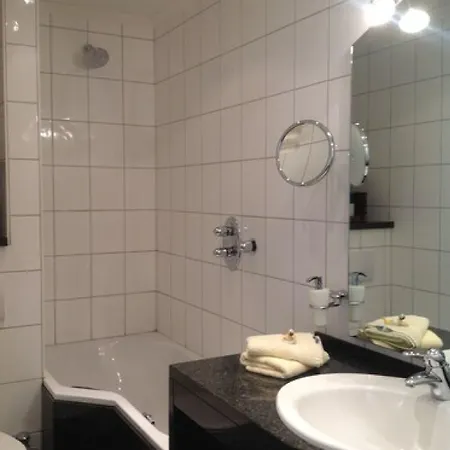 Moselland Im Enderttal Zum Onkel Willi Hotel 3*