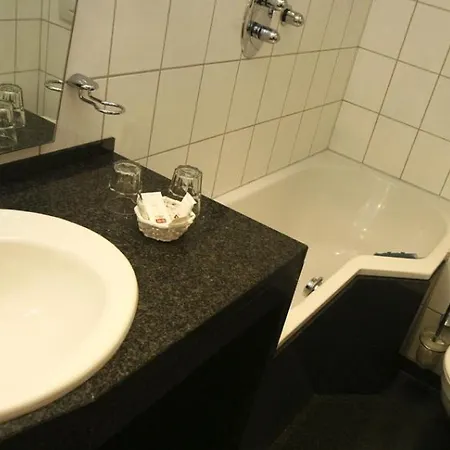 Moselland Im Enderttal Zum Onkel Willi 3*