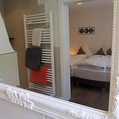 Moselland Im Enderttal Zum Onkel Willi Hotel