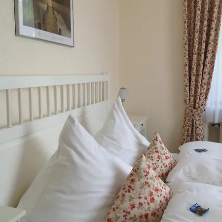 Hotel Moselland Im Enderttal Zum Onkel Willi 3*