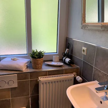 Moselland Im Enderttal Zum Onkel Willi Cochem