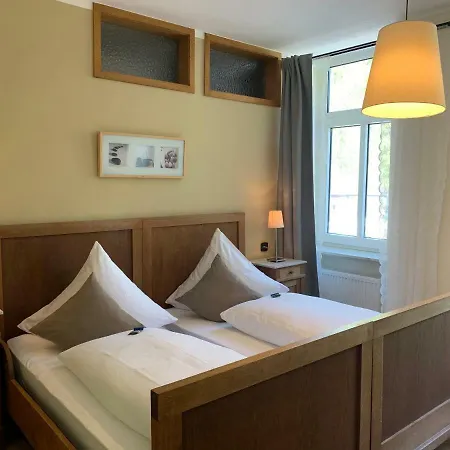 Moselland Im Enderttal Zum Onkel Willi 3*