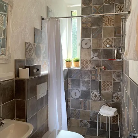 Moselland Im Enderttal Zum Onkel Willi Hotel