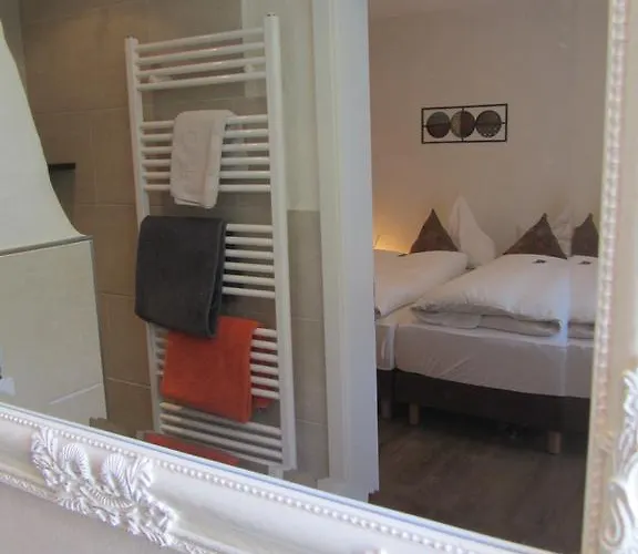 Moselland Im Enderttal Zum Onkel Willi Отель 3*