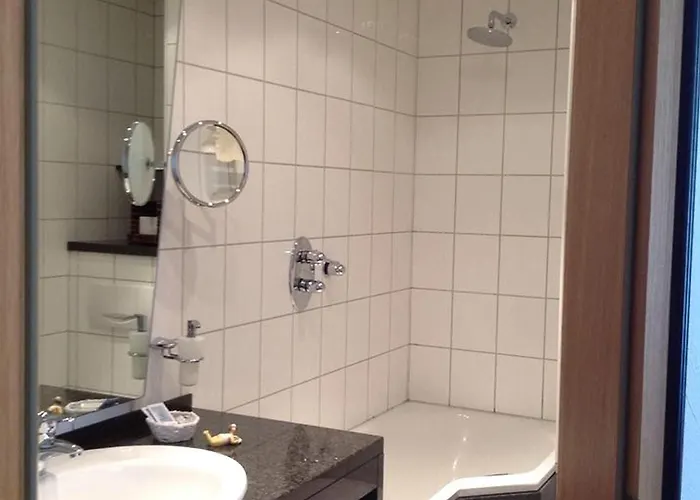 Moselland Im Enderttal Zum Onkel Willi كوتشيم