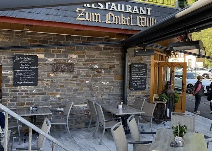 Moselland Im Enderttal Zum Onkel Willi Hotel Cochem