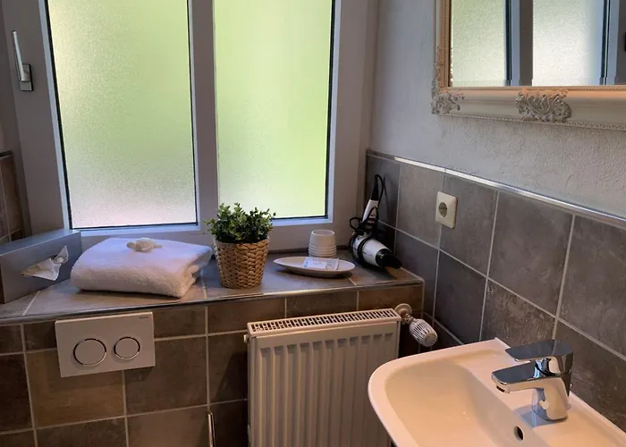 Moselland Im Enderttal Zum Onkel Willi Cochem