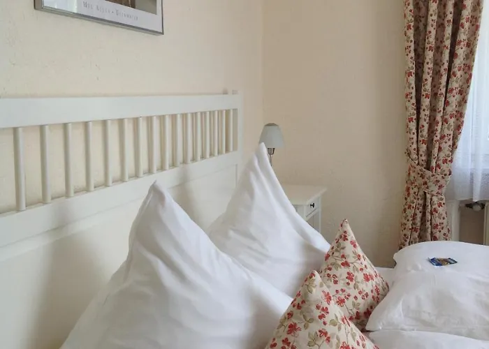 Hotel Moselland Im Enderttal Zum Onkel Willi 3*