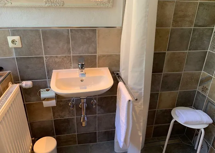 Hotel Moselland Im Enderttal Zum Onkel Willi Cochem